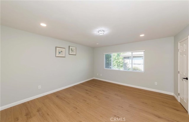 918 Huntington Dr Unit O, Duarte, CA 91010 - unfurnished room with light wood finished floors and recessed lighting