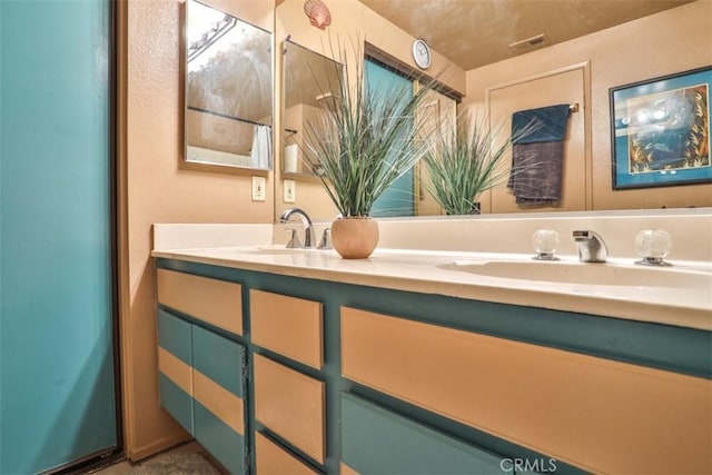 7331 Belpine Pl Unit 31, Rancho Cucamonga, CA 91730 - bathroom featuring double vanity