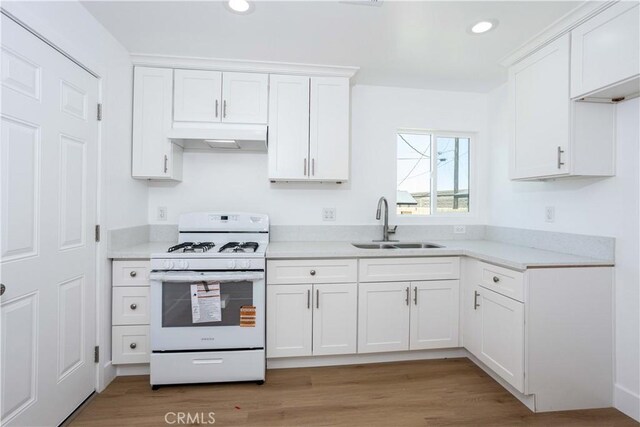 205 S Myrtle St, Bakersfield, CA 93304 - photo 11