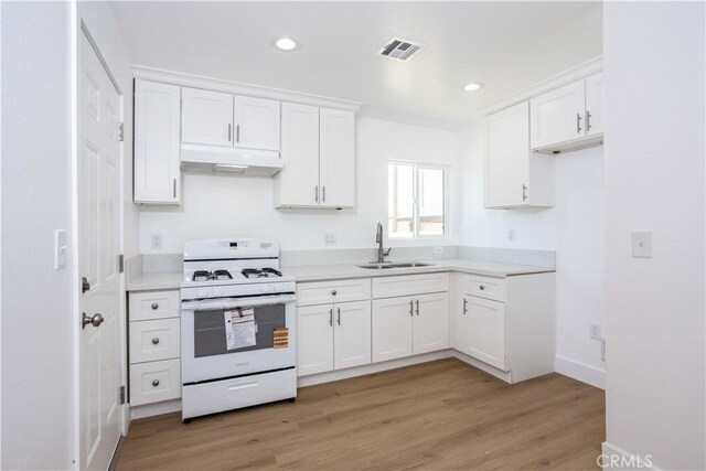 205 S Myrtle St, Bakersfield, CA 93304 - photo 8