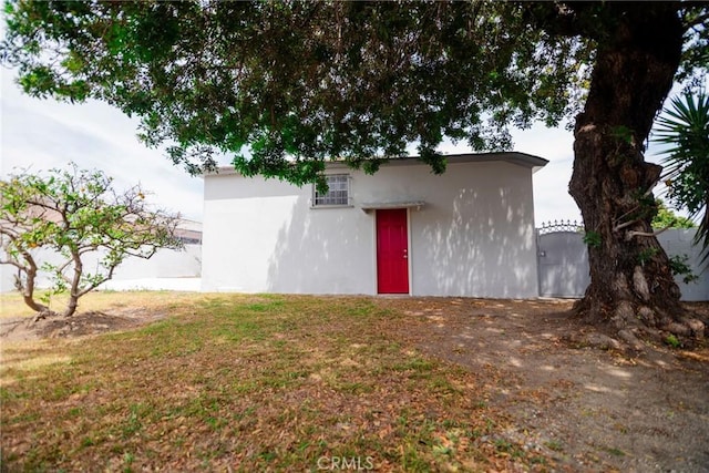 251 W 112th St, Los Angeles, CA 90061 - view of outdoor structure