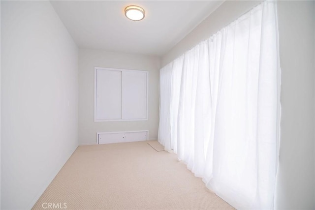 251 W 112th St, Los Angeles, CA 90061 - empty room with light colored carpet