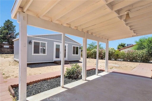 7720 Windsor Ave, Hesperia, CA 92345 - view of patio / terrace