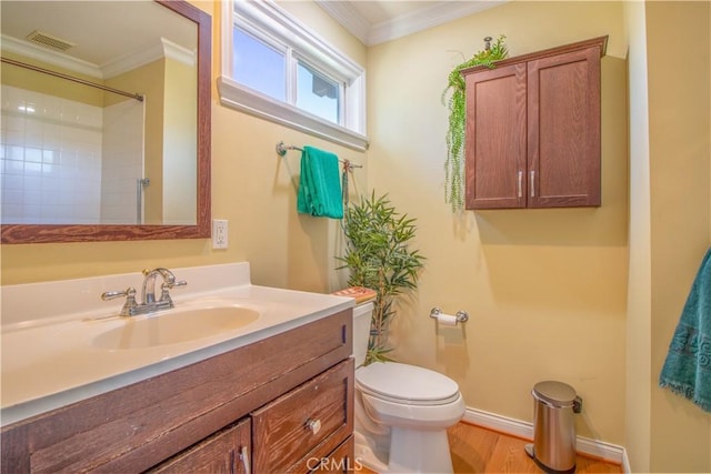 52685 Saddleback Rd, Anza, CA 92539 - bathroom with vanity, crown molding, a shower, and wood finished floors
