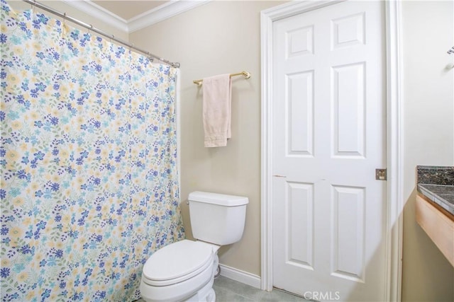 52685 Saddleback Rd, Anza, CA 92539 - bathroom with ornamental molding, vanity, and a shower with curtain