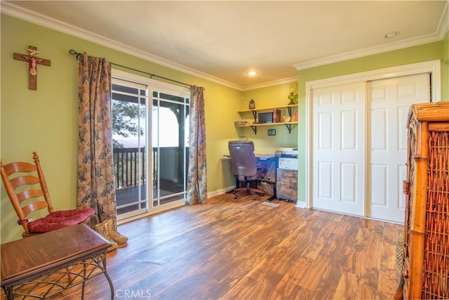 52685 Saddleback Rd, Anza, CA 92539 - home office featuring wood finished floors, ornamental molding, and recessed lighting