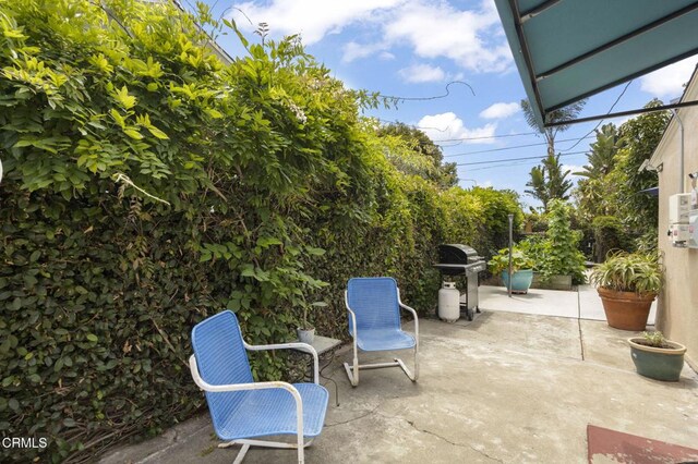 401 S Brent St, Ventura, CA 93003 - view of patio with grilling area