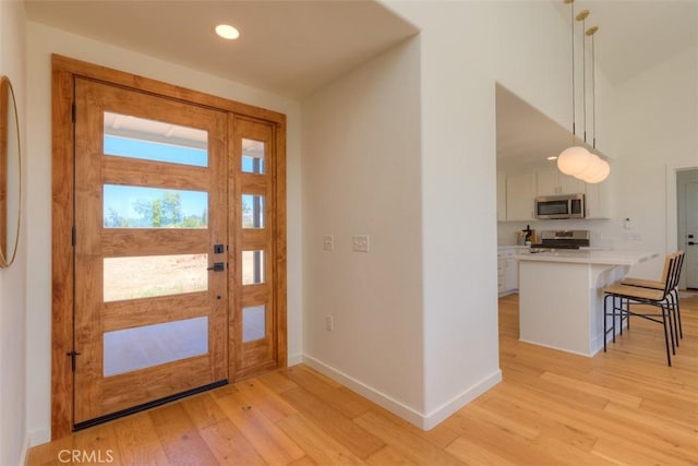 866 Central Park Dr, Paradise, CA 95969 - foyer featuring light wood-style floors and recessed lighting