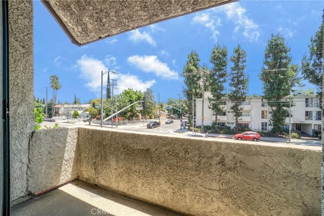 13903 Sherman Way Unit 8, Van Nuys, CA 91405 - view of balcony