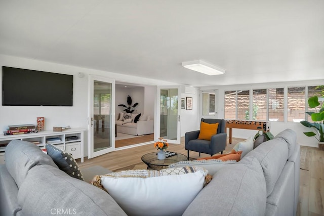1440 Riviera Dr, Pasadena, CA 91107 - living room featuring light wood finished floors