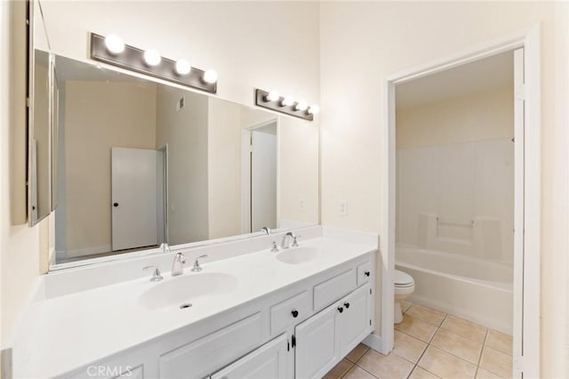 4108 Sunnysage Dr, Jurupa Valley, CA 92509 - full bath featuring double vanity and tile patterned flooring