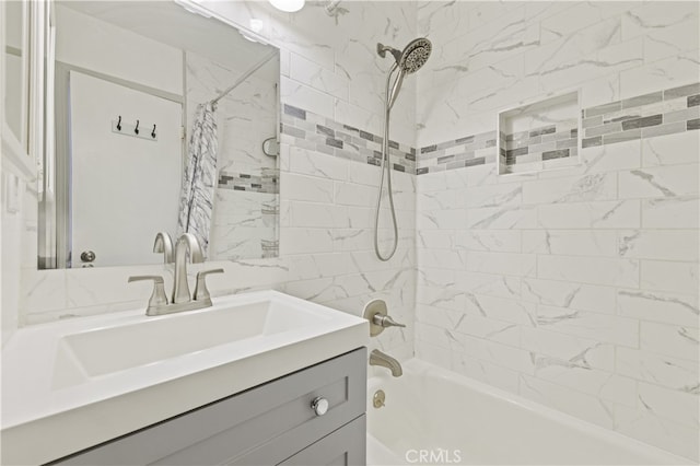 26817 Oak Branch Cir, Newhall, CA 91321 - full bathroom with bathing tub / shower combination and vanity