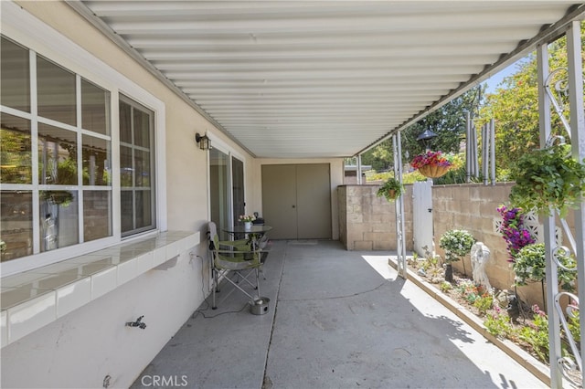 26817 Oak Branch Cir, Newhall, CA 91321 - view of patio