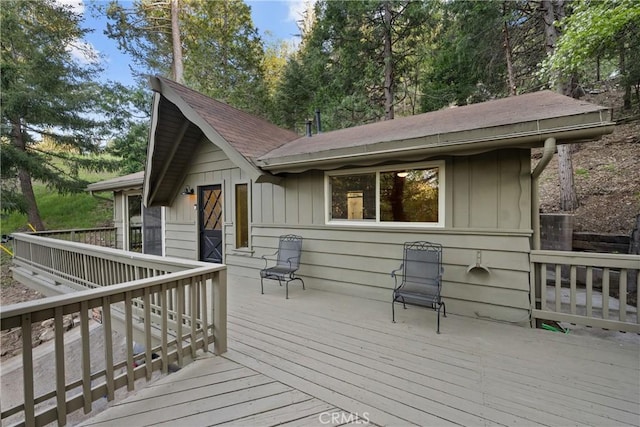 990 Nesthorn Dr, Crestline, CA 92325 - view of deck