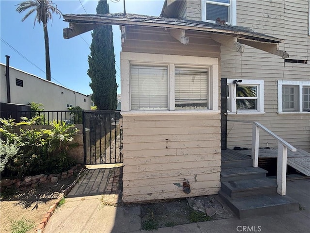1646 Cimarron St, Los Angeles, CA 90019 - deck with a gate