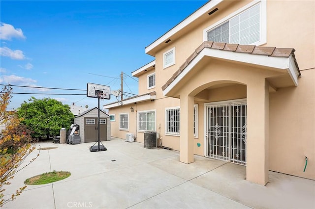 3453 Ivar Ave, Rosemead, CA 91770 - view of patio with a storage shed