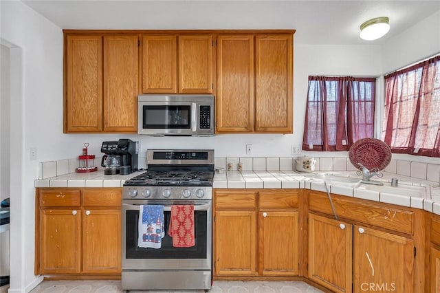 1928 Davis Dr, Los Banos, CA 93635 - photo 14