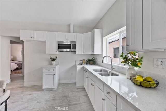 123 W 56th St, Los Angeles, CA 90037 - photo 12