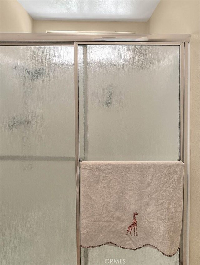 1842 Fern Hollow Dr, Diamond Bar, CA 91765 - full bathroom featuring a shower with door