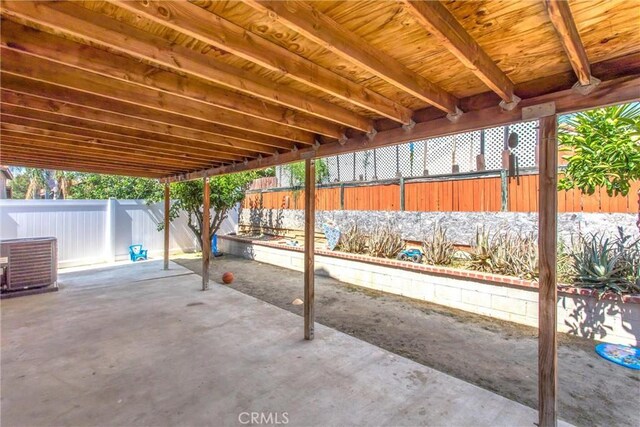 11355 Tondela St, Fontana, CA 92337 - photo 25