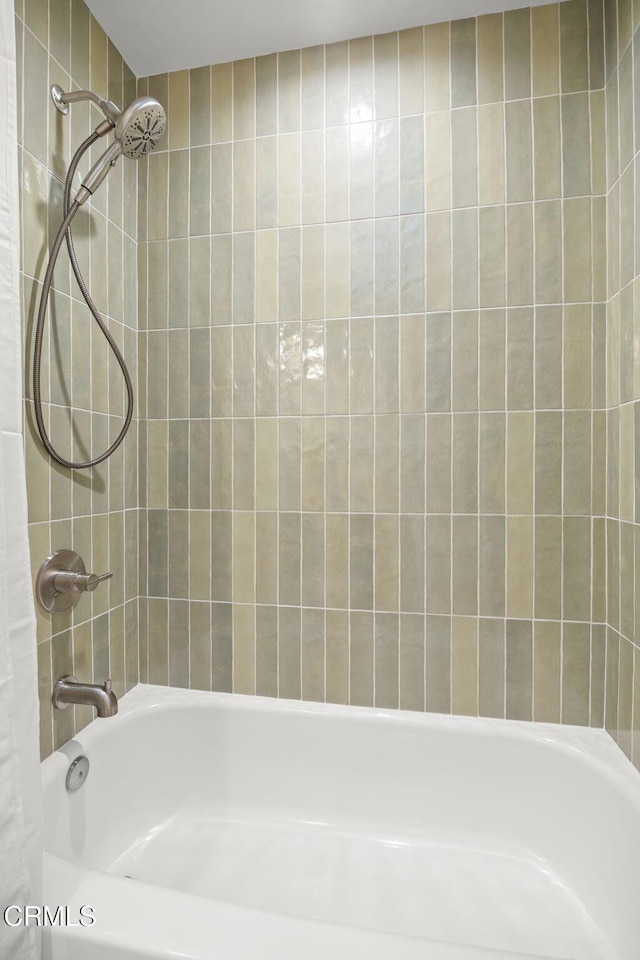 4071 Doane St, Ventura, CA 93003 - bathroom featuring bathtub / shower combination