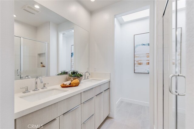 673 S Lyon St, Santa Ana, CA 92705 - photo 15
