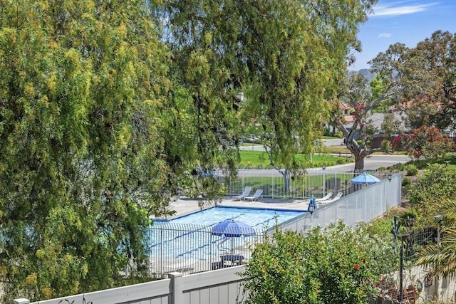 647 Boysenberry Way, Oceanside, CA 92057 - view of tennis court featuring a patio and a community pool
