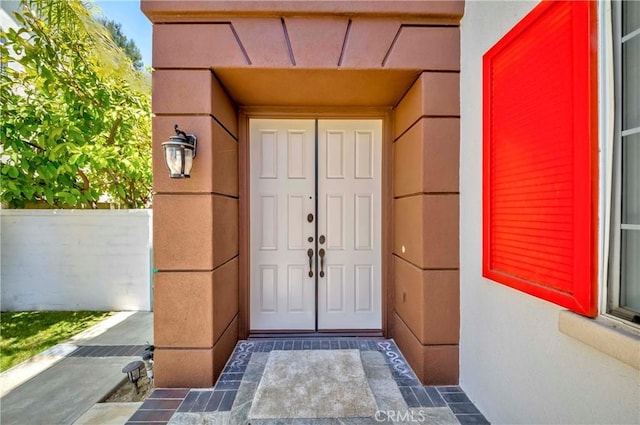 2768 Somerset Pl, Rowland Heights, CA 91748 - doorway to property with stucco siding