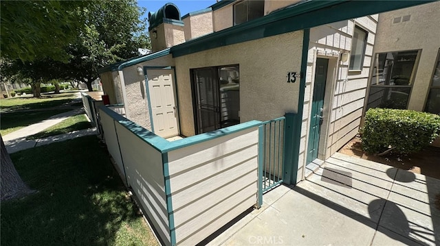 44460 15th St E Unit 13, Lancaster, CA 93535 - view of patio / terrace