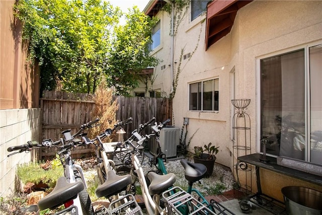 13421 Hubbard St Unit 119, Sylmar, CA 91342 - view of patio / terrace