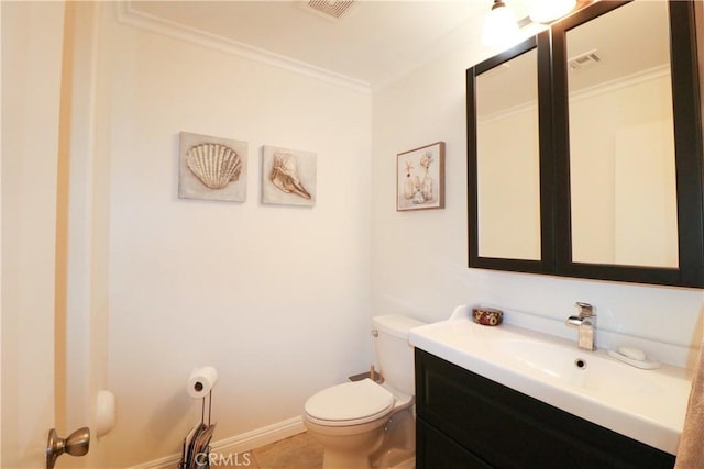 13421 Hubbard St Unit 119, Sylmar, CA 91342 - bathroom with vanity and ornamental molding