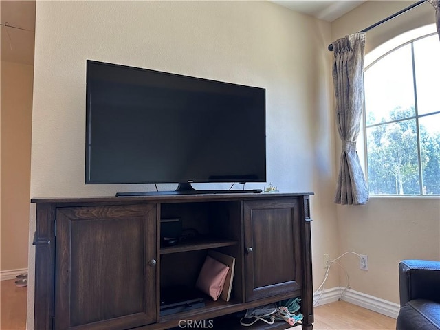 2690 Peralta Ct, Tustin, CA 92782 - detailed view of baseboards and wood finished floors