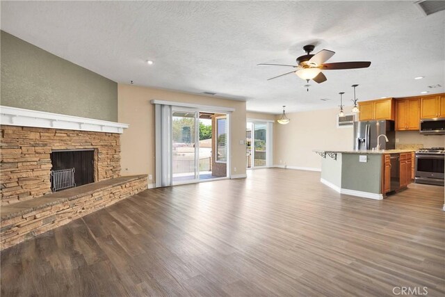 13435 Spring Vly, Victorville, CA 92395 - photo 6