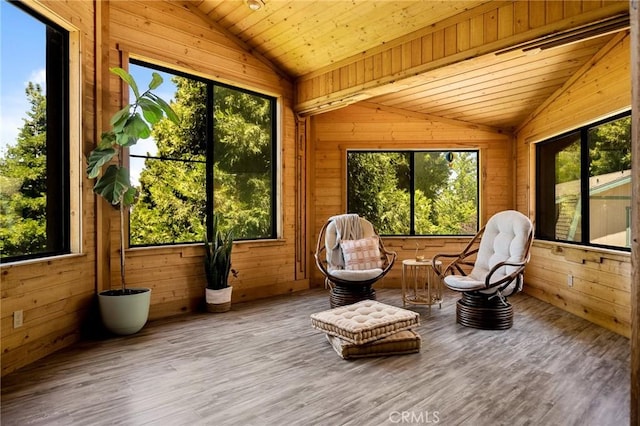 161 Pine Ridge Rd, Crestline, CA 92325 - sunroom / solarium with lofted ceiling