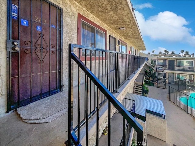 8800 Cedros Ave Unit 209, Panorama City, CA 91402 - property entrance