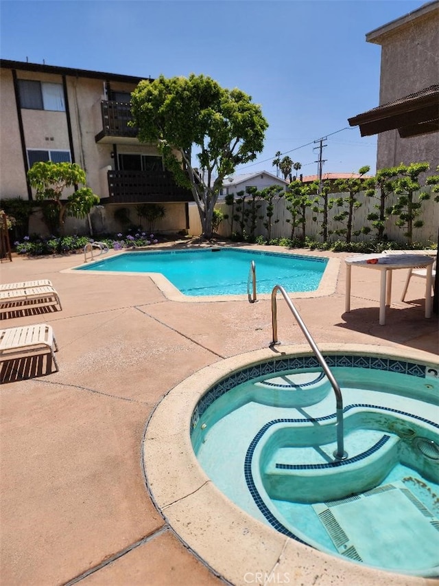 15116 S Raymond Ave Unit 104, Gardena, CA 90247 - community pool featuring a hot tub and a patio