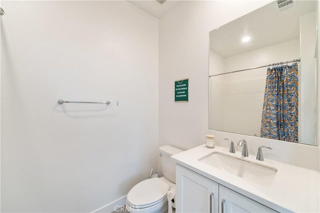 251 Sash, Irvine, CA 92618 - bathroom with vanity and a shower with curtain