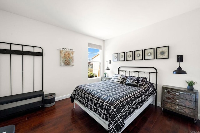 2814 Rambling Vista Rd, Chula Vista, CA 91915 - bedroom featuring baseboards and hardwood / wood-style floors