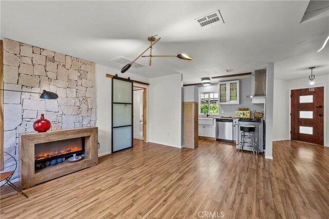 261 N Oak Ave, Pasadena, CA 91107 - photo 11
