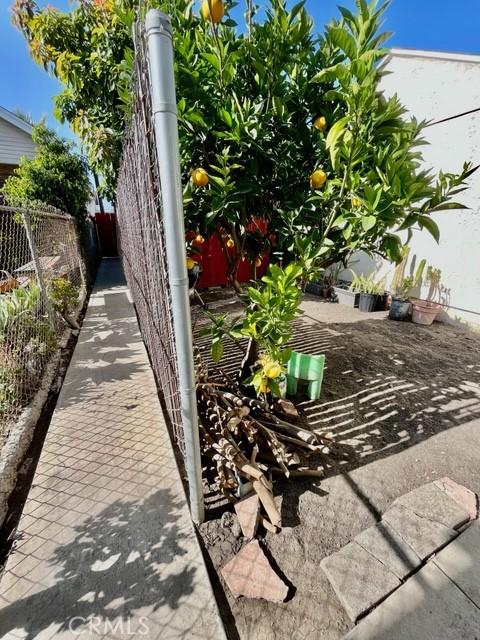 430 W 19th St, San Pedro, CA 90731 - photo 40