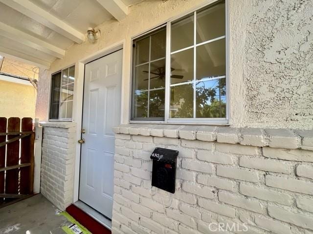 430 W 19th St, San Pedro, CA 90731 - entrance to property