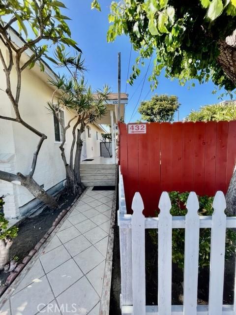 430 W 19th St, San Pedro, CA 90731 - view of yard