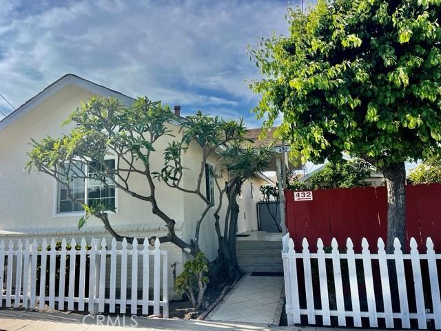430 W 19th St, San Pedro, CA 90731 - photo 1