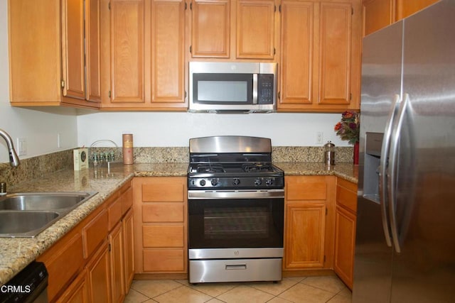 209 Riverdale Ct Unit 565, Camarillo, CA 93012 - photo 19