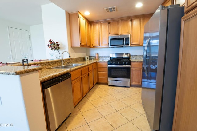209 Riverdale Ct Unit 565, Camarillo, CA 93012 - photo 16