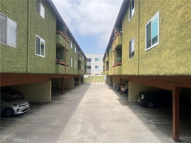 6155 Reseda Blvd Unit 9, Tarzana, CA 91335 - view of concrete alley with a residential view