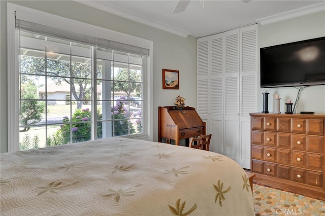 1428 N Erin Ave, Upland, CA 91786 - bedroom featuring multiple windows, crown molding, a closet, and ceiling fan
