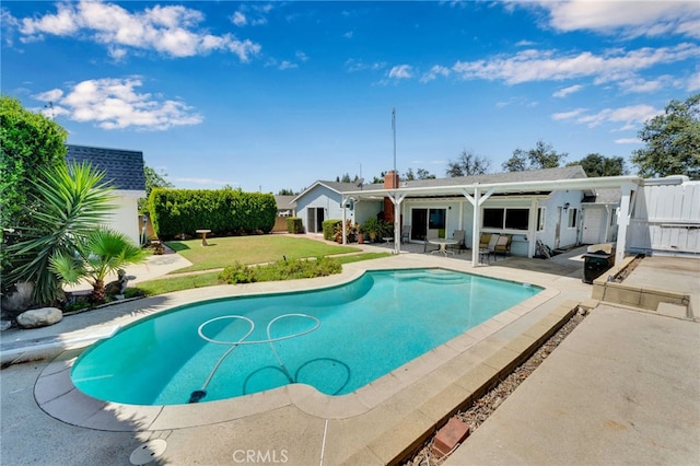 1428 N Erin Ave, Upland, CA 91786 - view of swimming pool featuring a patio area and a diving board