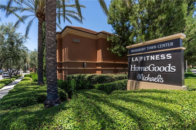 320 Bronze, Irvine, CA 92618 - view of community / neighborhood sign