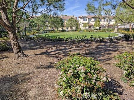 1133 Maag Pl Unit 107, Fullerton, CA 92833 - view of yard with a residential view